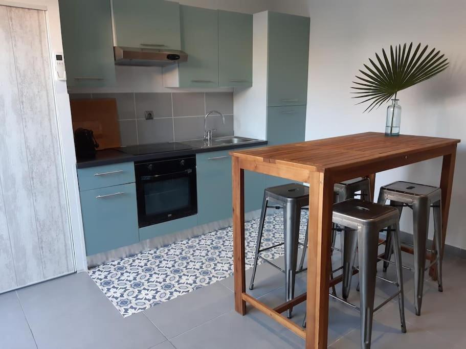 Grand Studio Avec Patio Марсель Екстер'єр фото